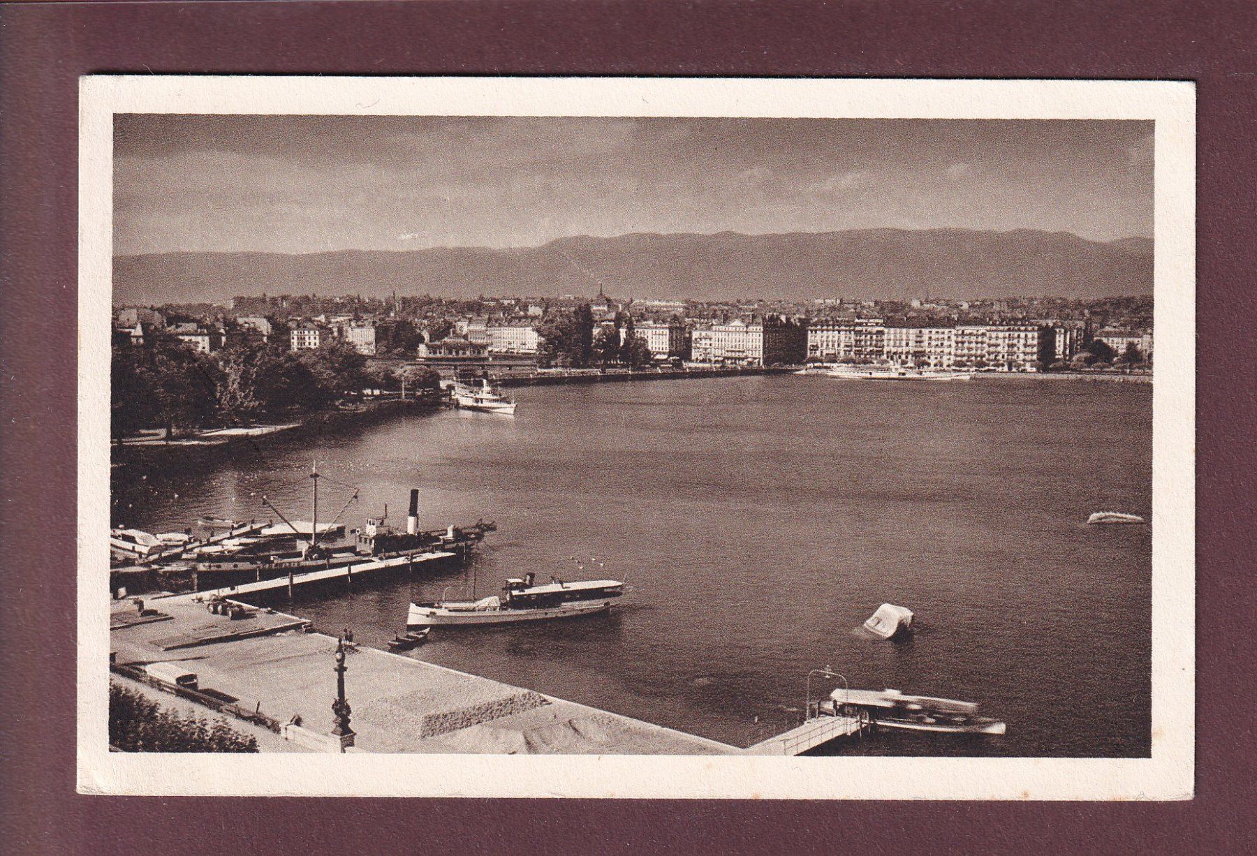 Cartoline postali: GENEVE - Rade et Jura – Usato da Pully venduto da nicecards