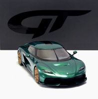 KOENIGSEGG GEMERA MASSSTAB 1:18 RACING GREEN