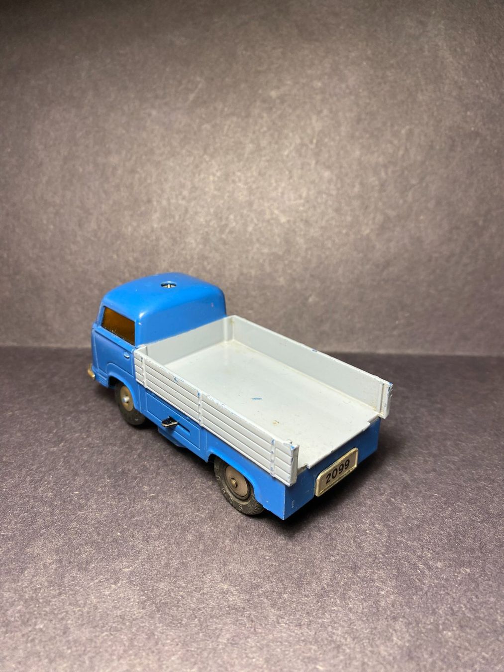 Schuco Modellautos: Ford FK 1000 Transit - Schuco 2099 – Gebraucht aus Spiez von Mlandcruiser 2