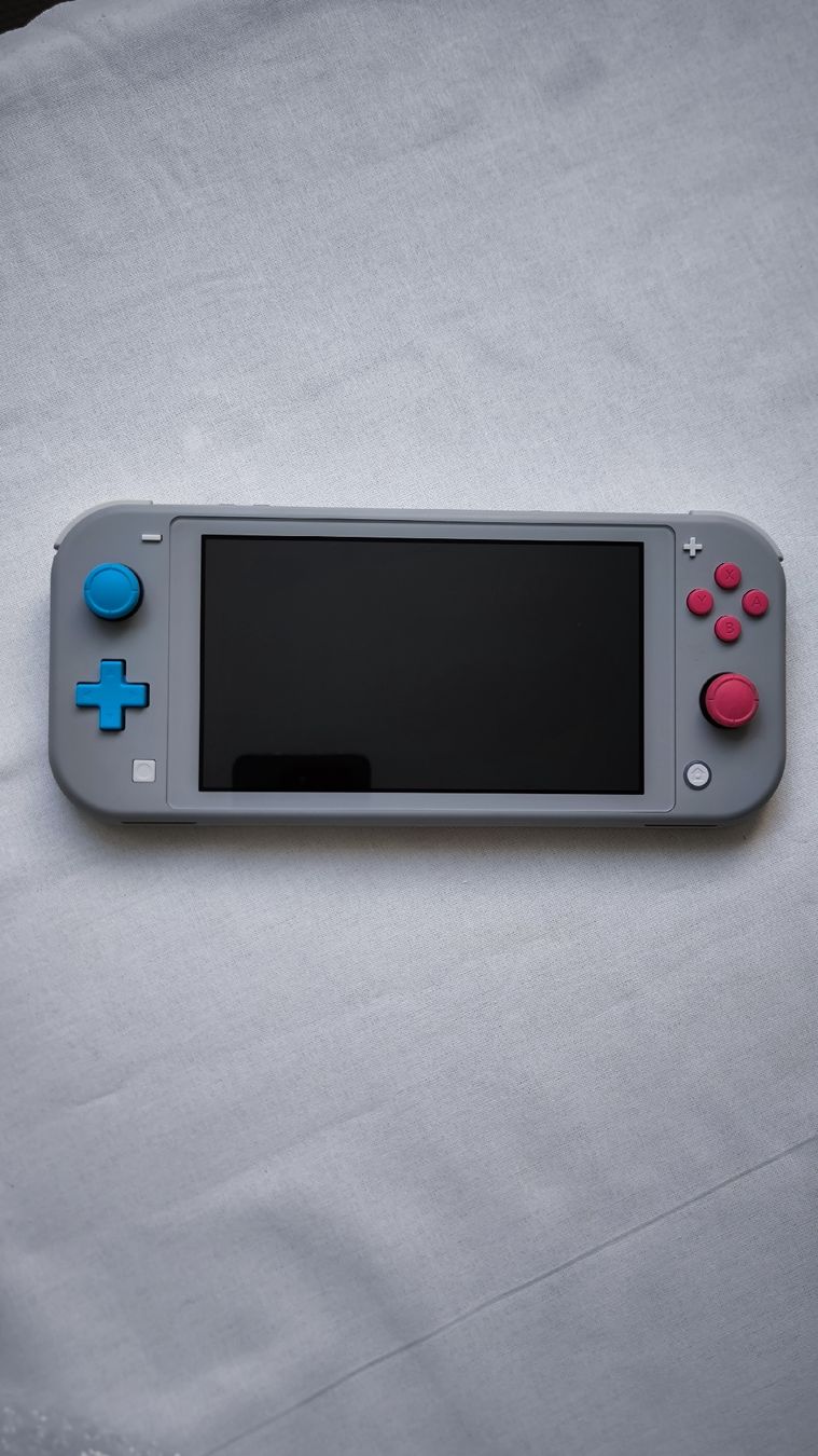 Nintendo Consoles: Console Nintendo switch light – D'occasion à St-Prex par Deetouch 2