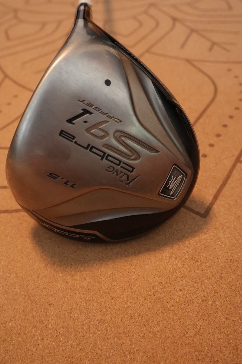 Mazze & Set: Cobra Driver mit Tour AD Shaft – Usato da Bern venduto da Golf_Bern
