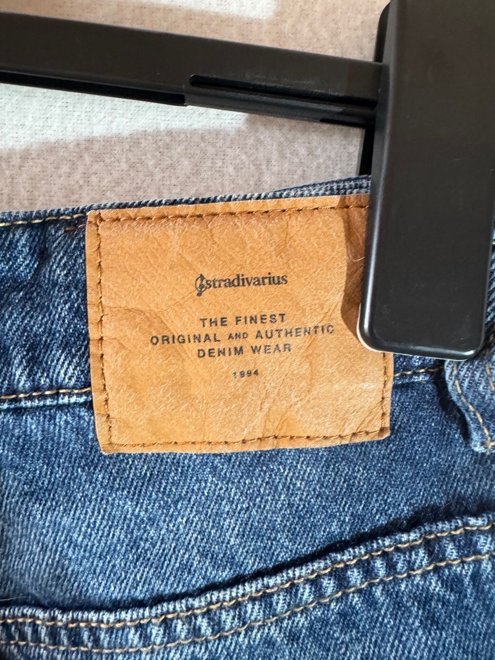 Stradivarius Jeans: Stradivarius Mom Jeans Gr. 36 – Usato da Grosswangen venduto da second_hand_dress 5