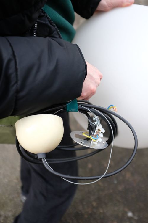Oluce Lustres & lampes de plafonds: Pendelleuchte Sonora von Oluce in Opalglas | 50cm – D'occasion à Zürich par Soschi-25 1