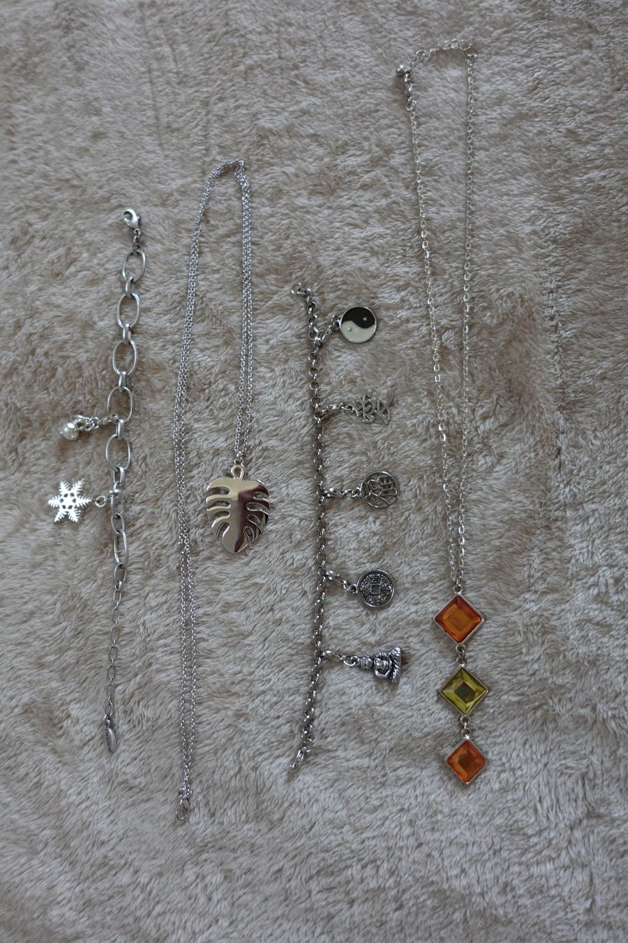 Altri gioielli: 1 schönes 27 teiliges Modeschmuck Set – Usato da rorschach venduto da bab_2yt6 7
