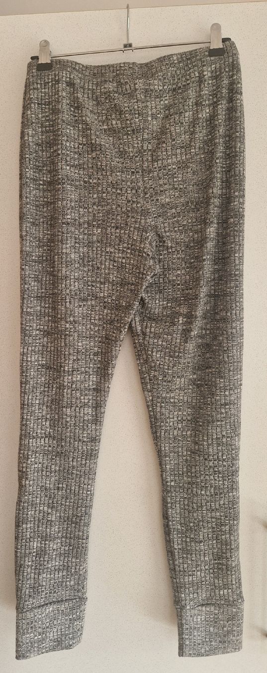 Lotti di vestiti: Ensemble Boohoo gris taille 38 – Nuovo (secondo la descrizione) da Versoix venduto da aline_b 6