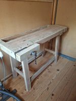 Kleine massive Werkbank / Hobelbank aus Holz 