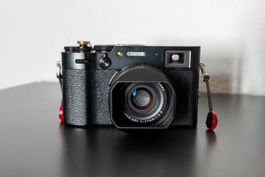 Fujifilm X100V