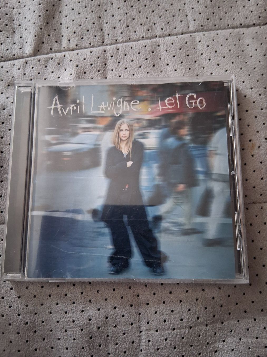 CD: CD Avril Lavigne - Let Go, Pop – Usato da Aigle venduto da Marcagapit