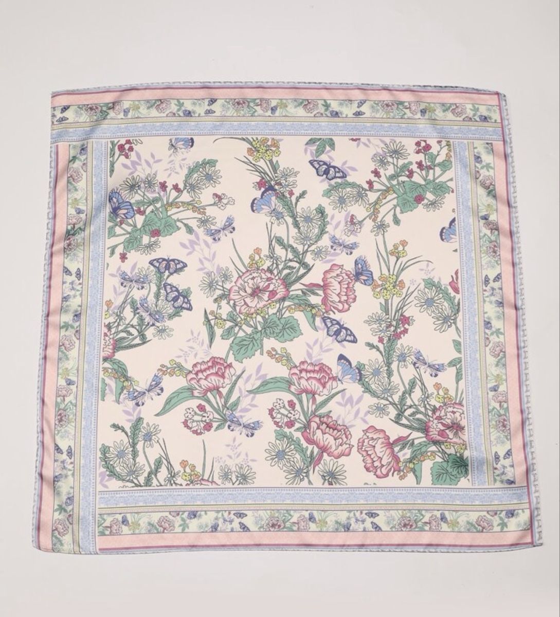 Foulards, Tücher & Schals: Foulard – Neu und originalverpackt aus Châtel-St-Denis von Montclair_Swiss 3