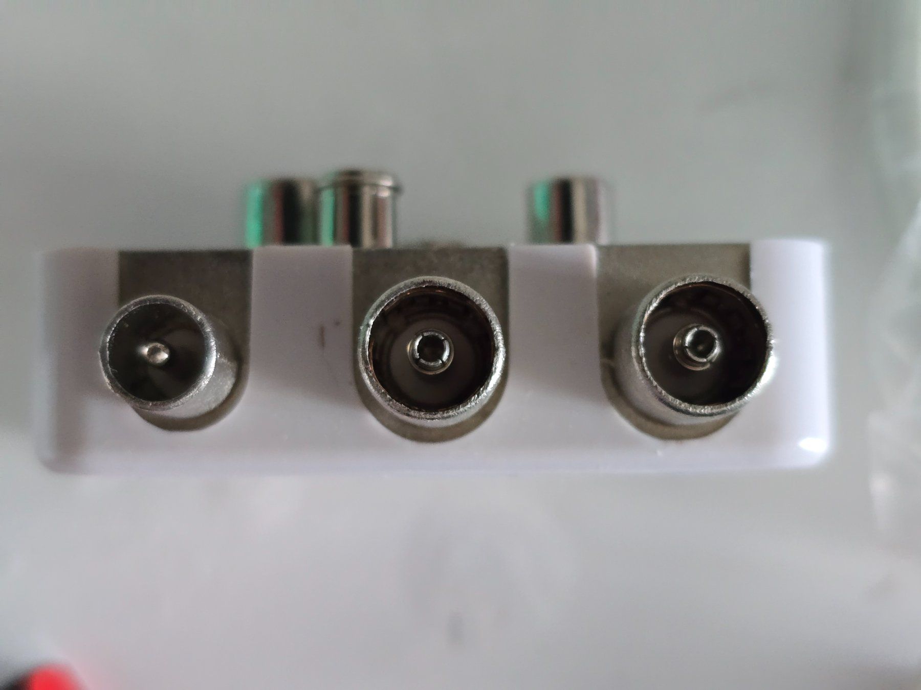 Unità & Adattatore: Multimedia Adapter - 3 Geräte – Nuovo e nell'imballaggio originale da Reinach AG venduto da softwareladen 4