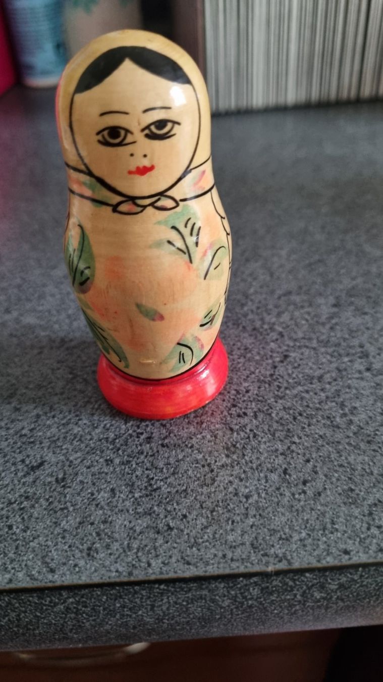 Figuren: 1 lot de 6 poupées russe – Gebraucht aus La Chaux-de-Fonds von mikilo1 1