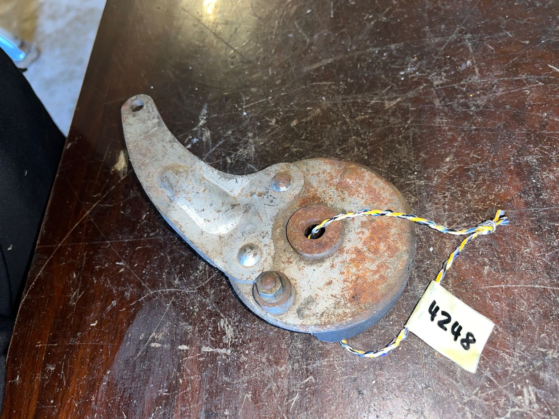 Sachs Parti ricambio per ciclomotori: Sachs Mofa Rücktritt Bremsankerplatte – Usato da Fahrni b. Thun venduto da berger_tuning34 1
