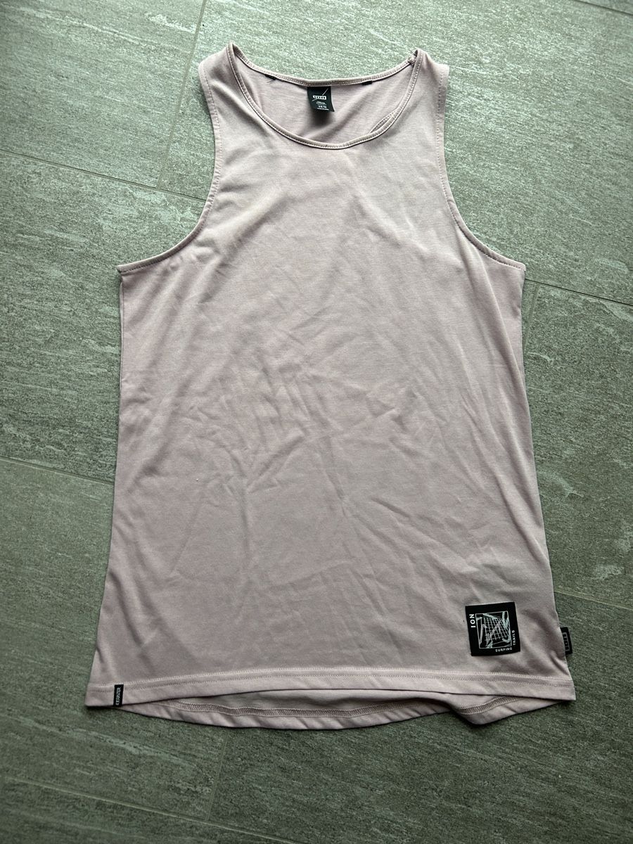 Balken: ION Tanktop – Gebraucht aus Oberurnen von Berghexe