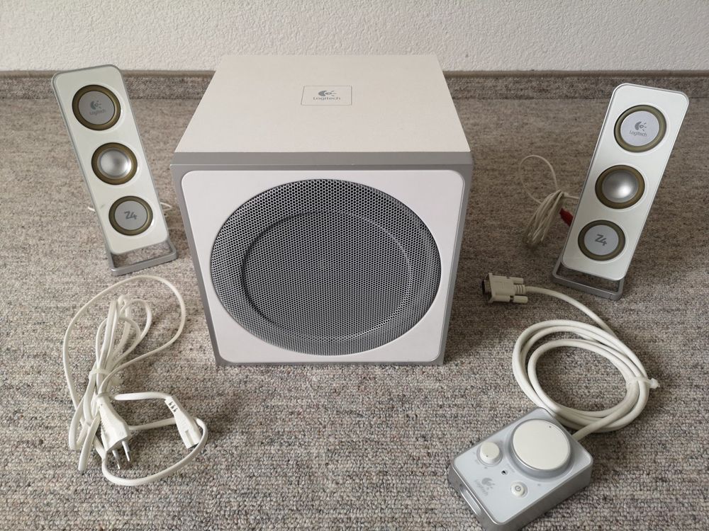 Logitech Z4 – 2.1 Multimedia-Soundsystem 80W mit Subwoofer | Kaufen auf ...