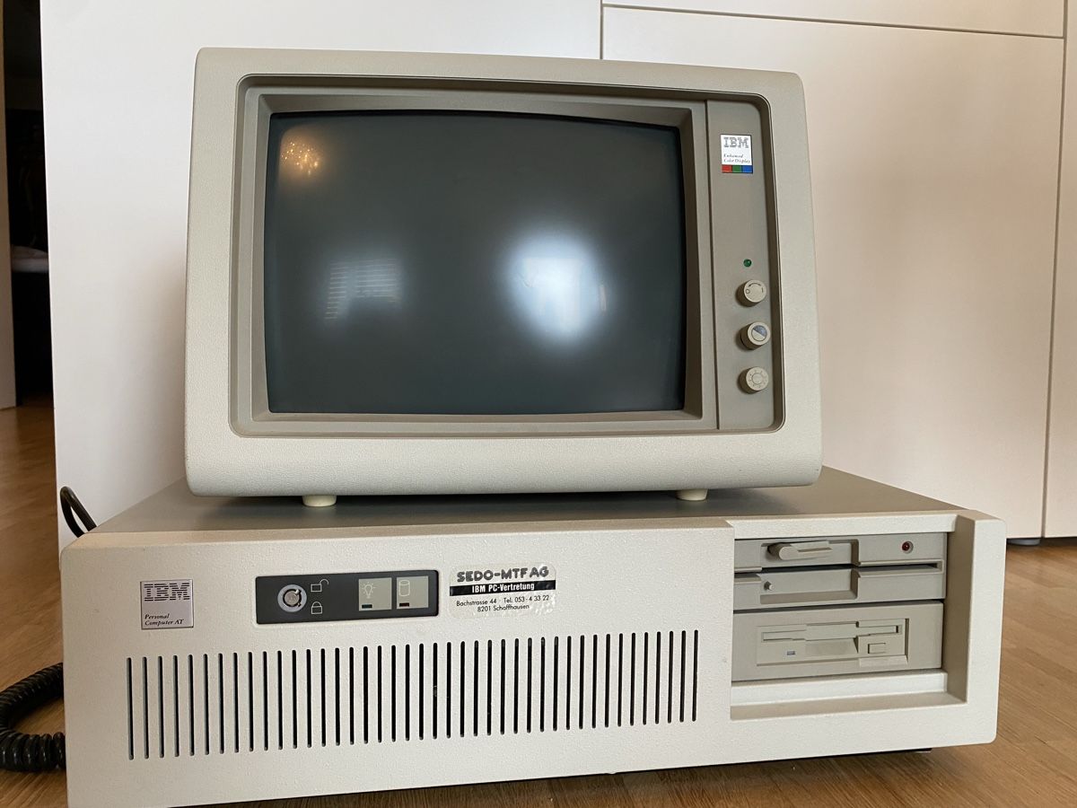 IBM PCs: IBM Personal Computer AT 5170 mit Bildschirm und Drucker – Gebraucht aus Allschwil von