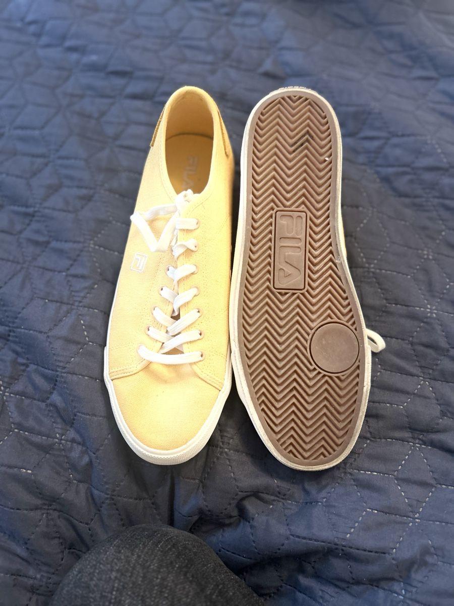 Fila Scarpe da uomo: Schuhe – Usato da Sursee venduto da fin_t8yj 1