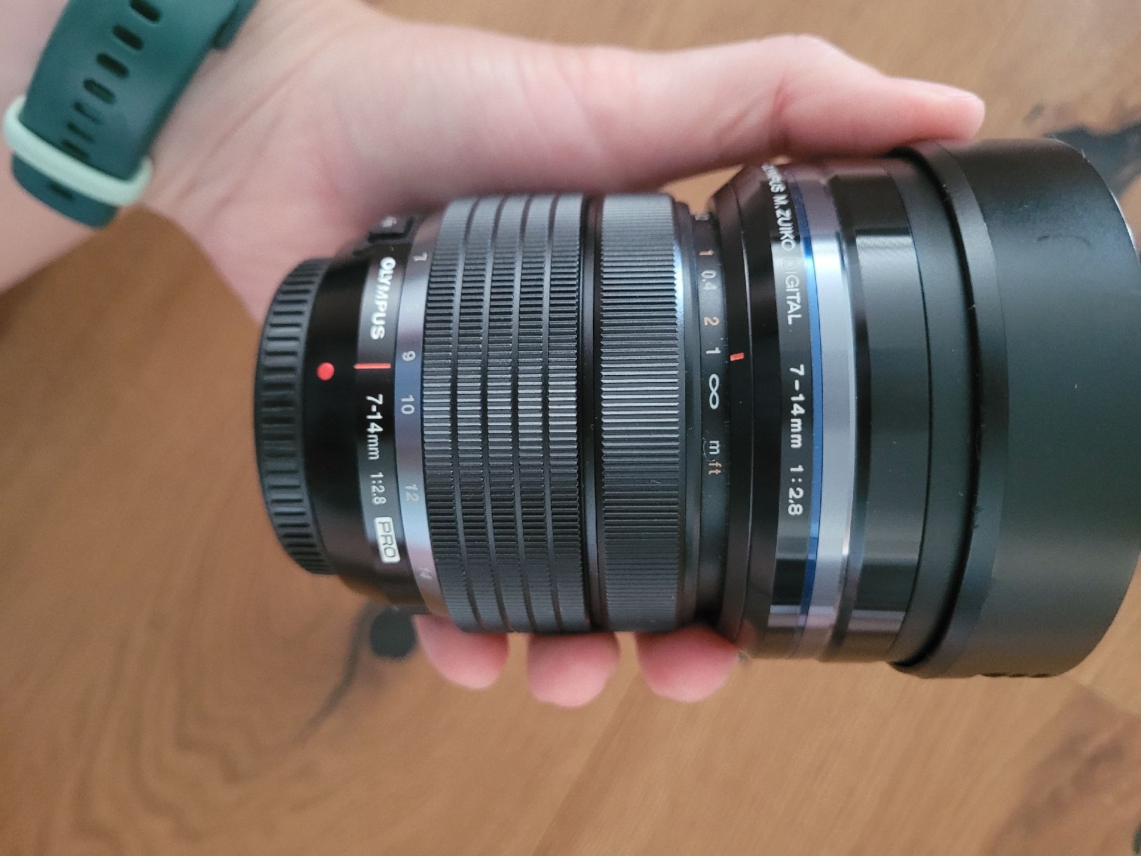 Olympus Objectifs: Olympus Weitwinkelobjektiv ED 7-14mm f/2.8 pro – D'occasion à Untersiggenthal par Swiss_cowgirl 5