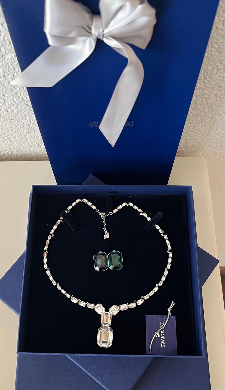 Swarovski Catenine: Swarovski Statement Kette limitiert, & original verpackt – Nuovo e nell'imballaggio originale da Kirchleerau venduto da Piroska05 5