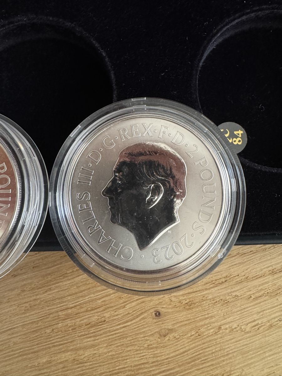 Toutes les monnaies: 2023 Britannia Silver Reverse Proof 2 Coin Set – Neuf (Voir description) à Founex par egz_58qz 6