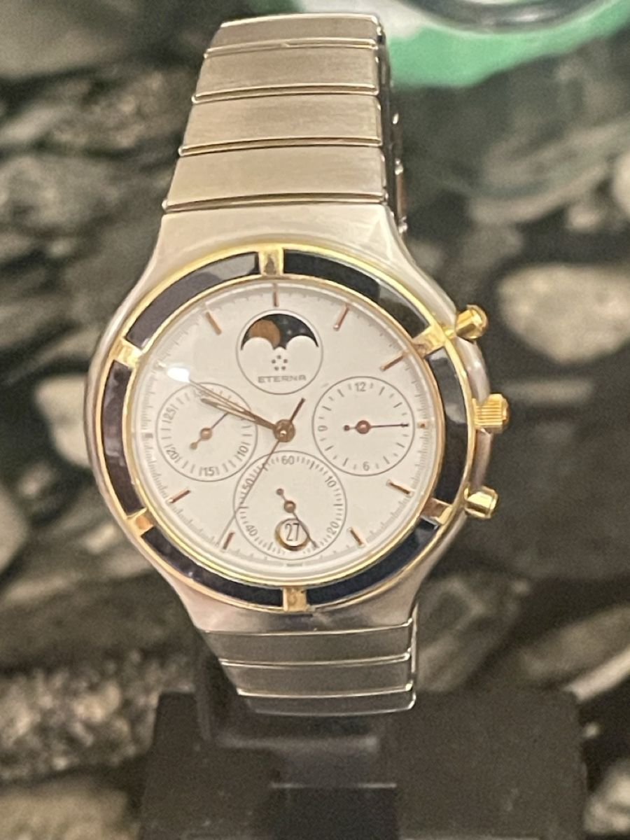 Eterna Orologi: Eterna AIR FORCE A072  Mondphase Chronograph Stahl/Gold – Usato da Untersiggenthal venduto da kaanzurich