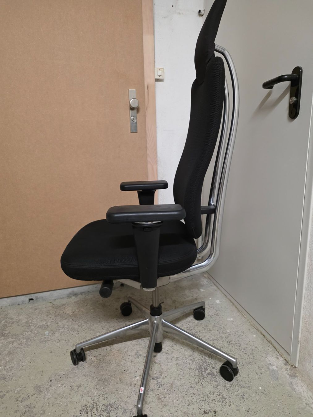 Vitra Chaises: Vitra Headline Bürostuhl – D'occasion à Zürich par mar_eis667 2