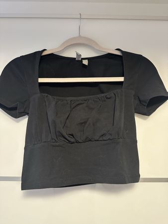 Schickes ASOS T-Shirt, schwarz, Grösse 38 - Sommer Hit!