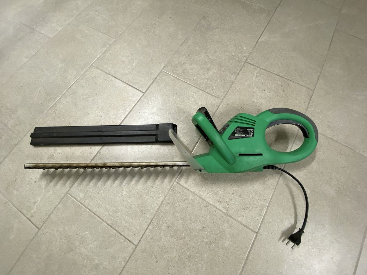 Einhell Tutti gli attrezzi: Einhell Heckenschere – Usato da Dinhard venduto da Berusano 1