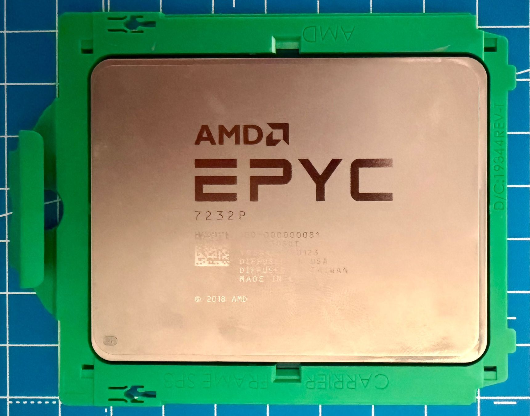 Amd Composants électroniques: AMD EPYC 7232P CPU – D'occasion à Münchenstein par eitopomar
