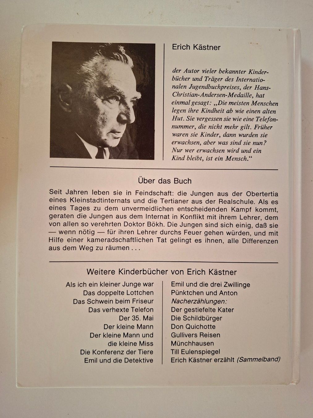 Libri: Erich Kästner: Das fliegende Klassenzimmer – Usato da Dietikon venduto da Buchantiqdietikon 1