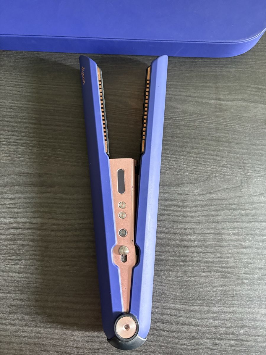 Dyson Piastre & Arricciacapelli: Dyson Corale Haarglätter – Difettoso da Allschwil venduto da MK95 1