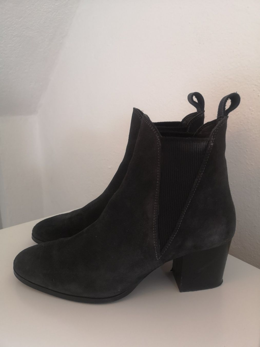 Scarpe da donna: KMB ankle boots dunkel blau Damen 39 – Usato da Uster venduto da b4x_ric