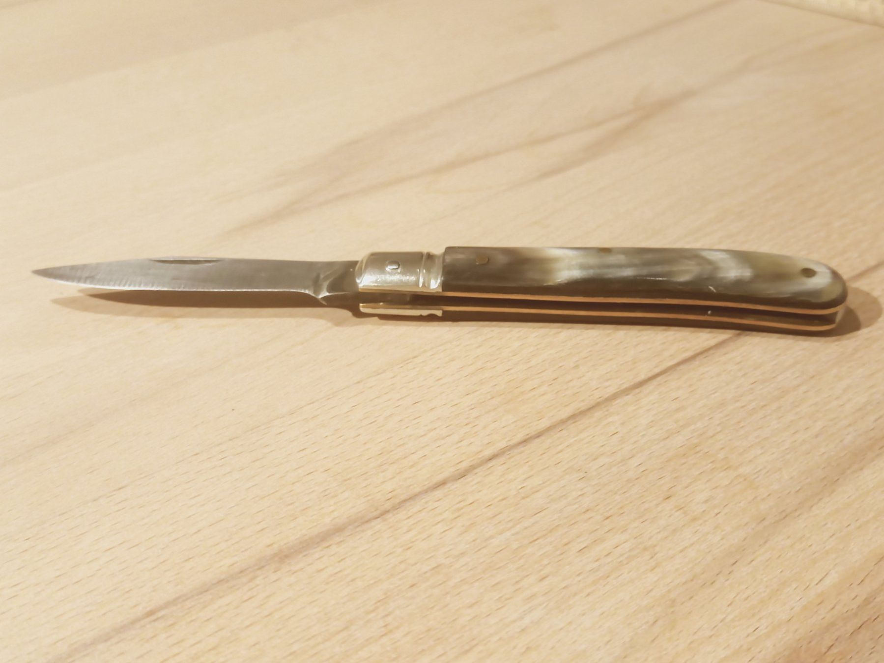 Victorinox Posate: Schönes "Bauernmesser mit Echthorn Griff" – Usato da Tuebach venduto da bac_7kpb