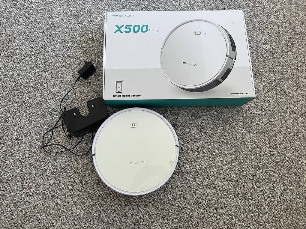 Aspirateurs & Accessoires: Saugroboter - mit Wischfunktion - Tesvor X500 pro – D'occasion à Nussbaumen AG par ColouredDay