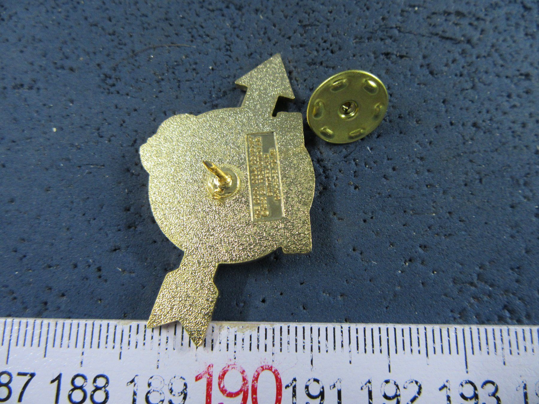 Coca-Cola Placchette & Badge: COCA-COLA SCHWEIZ PIN "HAVE A COKE" ENAMEL 1996 – Usato da Ettingen venduto da Hausi4711 1