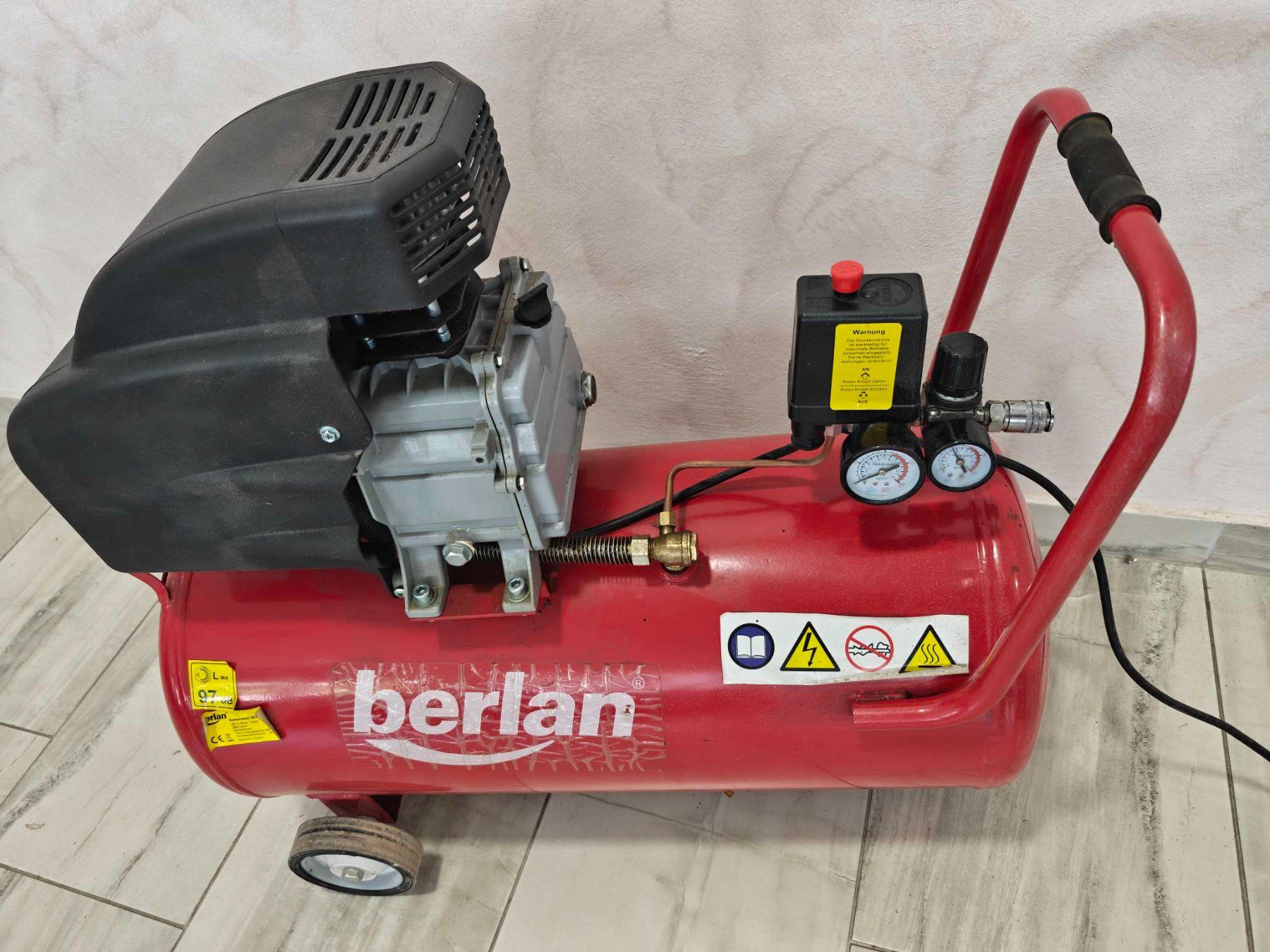 Compressori: Druckluft Kompressor 50 Liter Druckluftkompressor Kolben – Usato da Baar venduto da Werkzeugzentrum 1