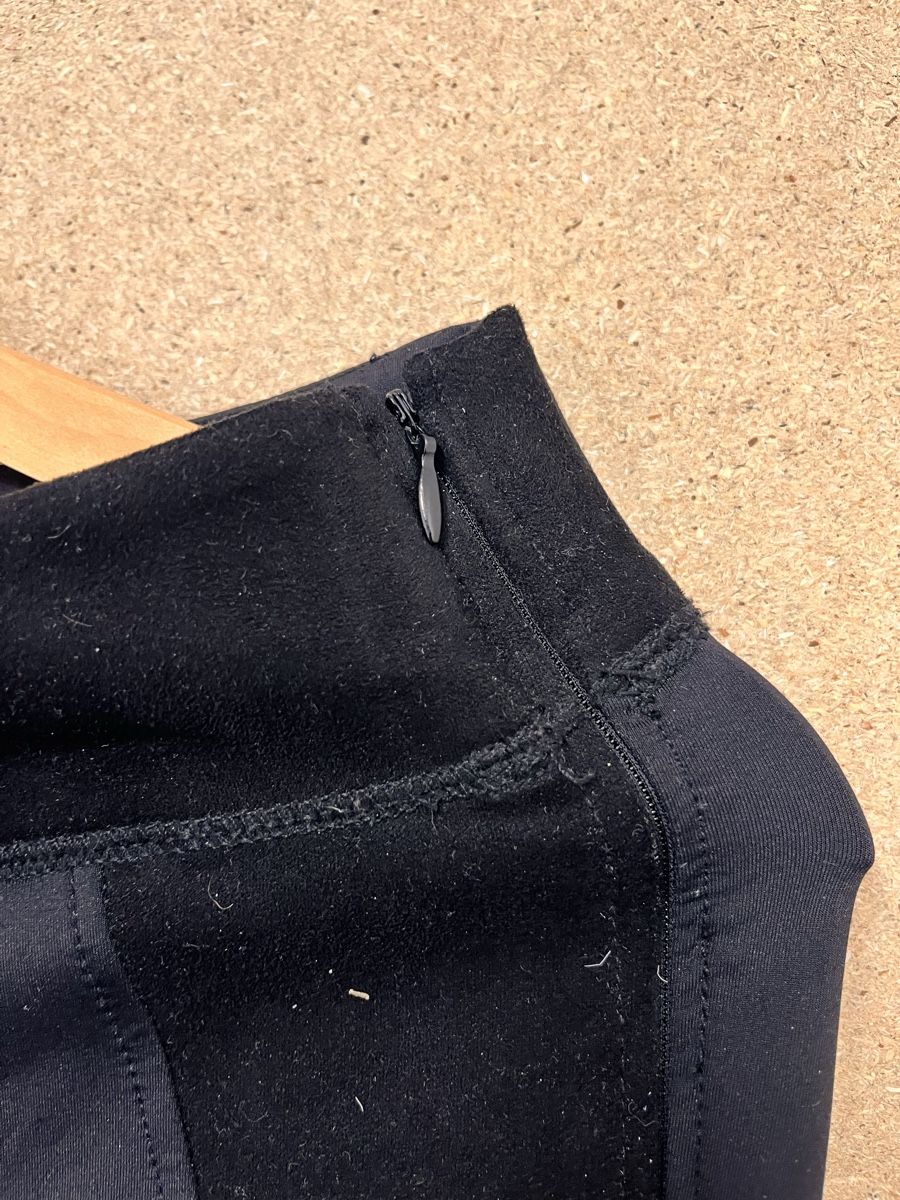 Pantaloni: OPUS black ELIN pants size 36  – Usato da Lausanne venduto da Danash 3