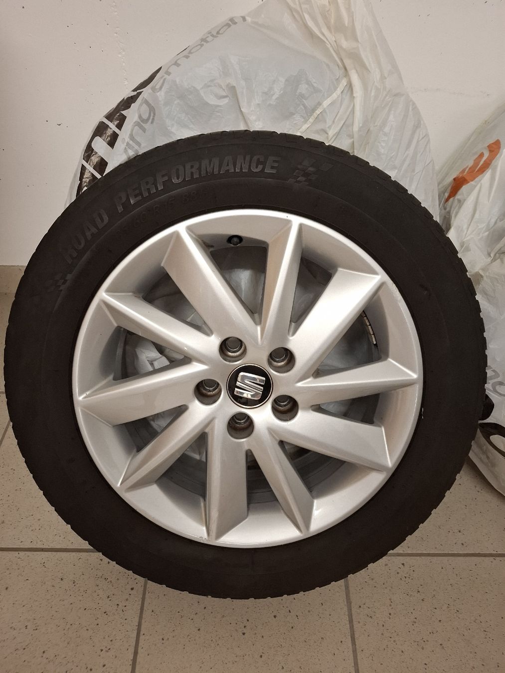 Seat Cerchioni: Alufelgen Seat – Usato da Balgach venduto da Lars240204 1