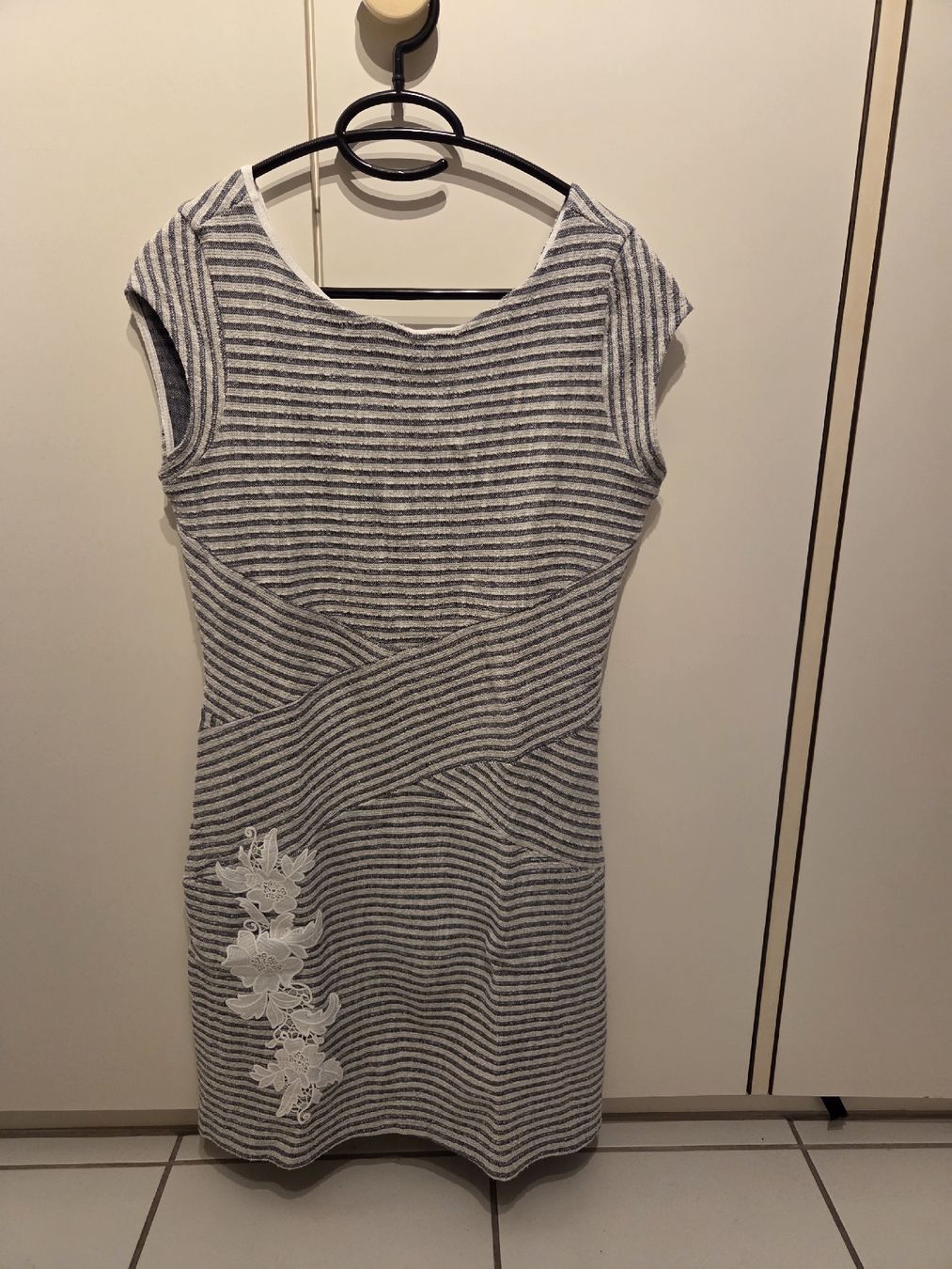 Desigual Vestiti: Kleid Desigual – Usato da Unterkulm venduto da Manubasso