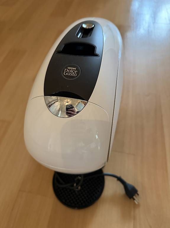 Macchine per caffè & Macchine per espresso: DeLonghi Dolce Gusto Kaffeemaschine – Usato da Rothenburg venduto da ANDRLEIM11