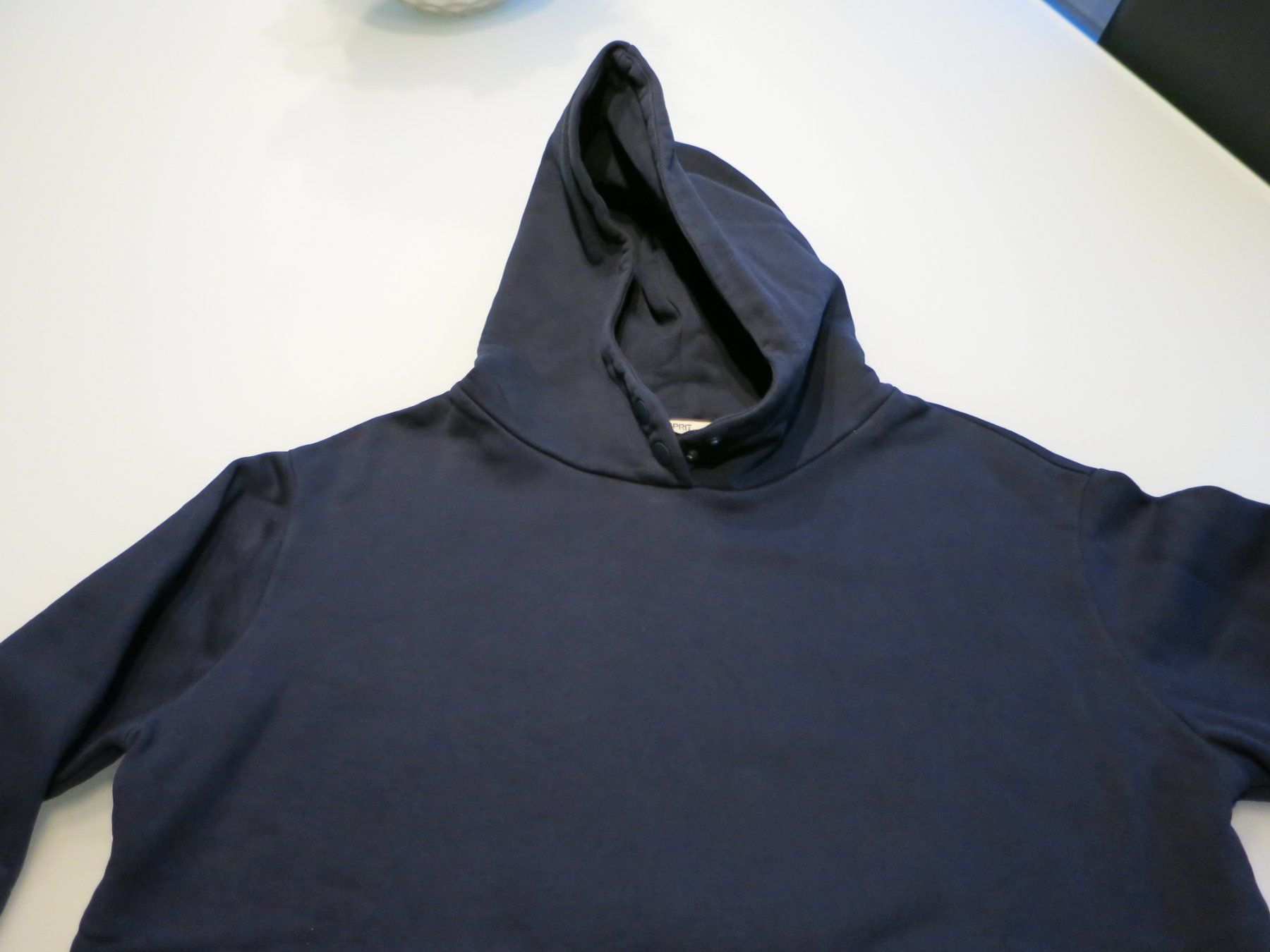 Esprit Maglioni & Felpe: Esprit Kapuzenpullover d' blau Grösse S – Usato da Wisen SO venduto da Ihunter 2