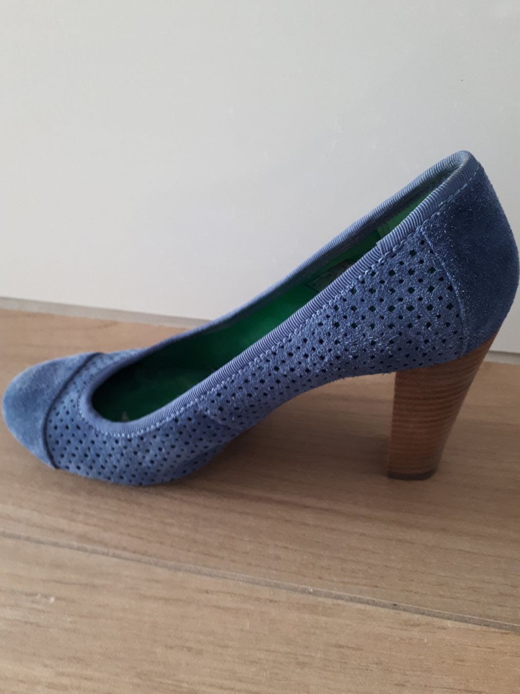 Tommy Hilfiger Scarpe da donna: Tommy Hilfiger Pumps Gr. 38 – Usato da Hettlingen venduto da ale_b86g 1