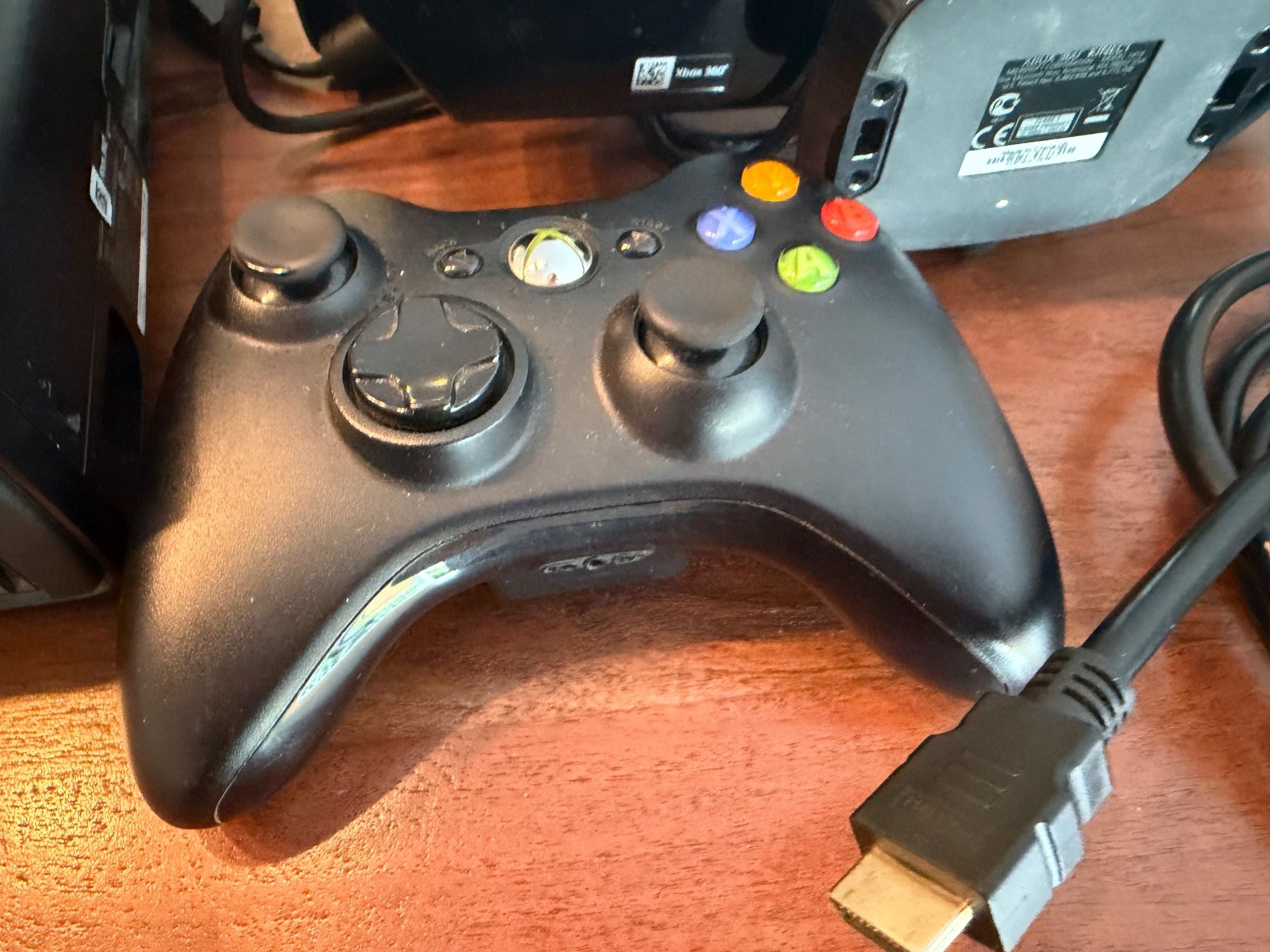 Microsoft Console: Xbox 360 Slim 320 GB inkl. Kinect und Controller – Usato da Thunstetten venduto da Virus_33 1