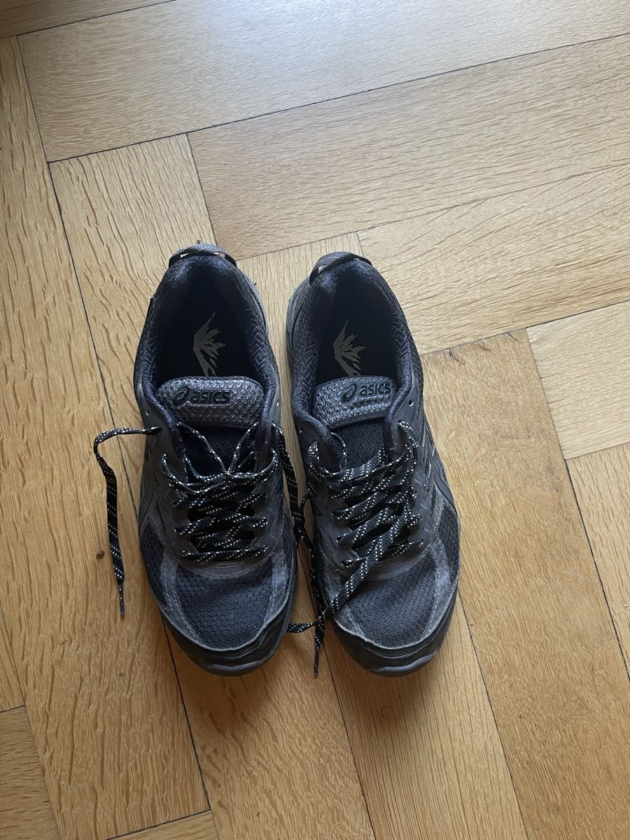 Asics Scarpe da donna: Asics Wanderschuhe / Trekkingschuhe Damen EU 39.5 schwarz – Nuovo (secondo la descrizione) da Zürich venduto da flo_8x2x 1