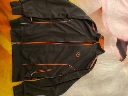 Veste de sport Hammer grise et orange, état d'occasion