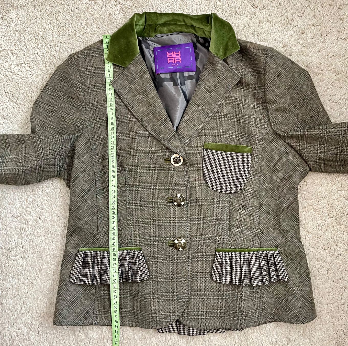Riani Giacche: Wunderschöne sportlich elegante Jacke von Riani – Nuovo (secondo la descrizione) da Zürich venduto da Caracol1998 7
