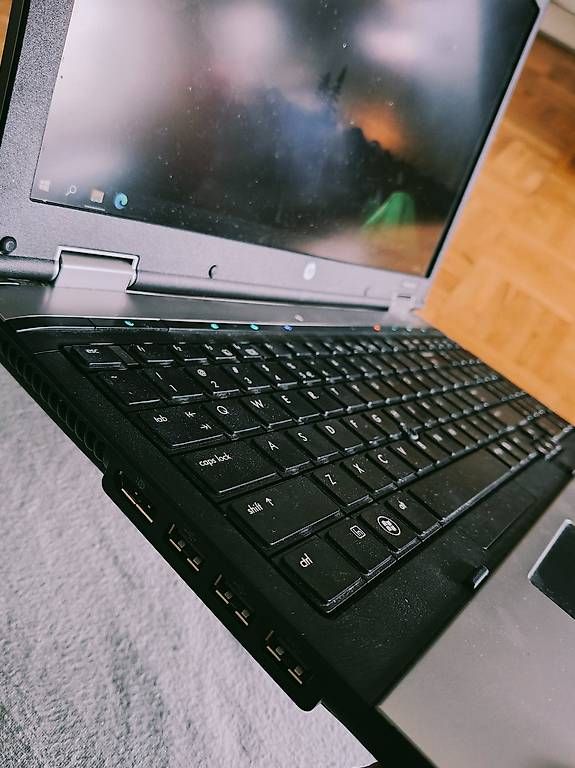 Notebook: Hp probook i5  – Usato da La Chaux-de-Fonds venduto da Honit.ch 2