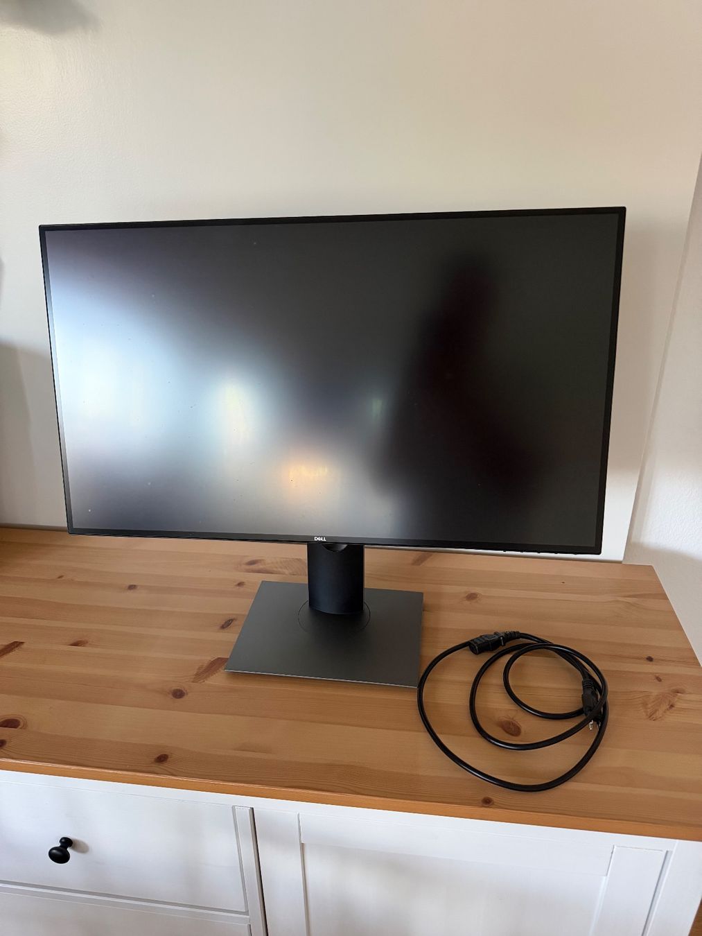 Dell Monitor: Dell UltraSharp U2720Q – Usato da Zürich venduto da Bergsonne04