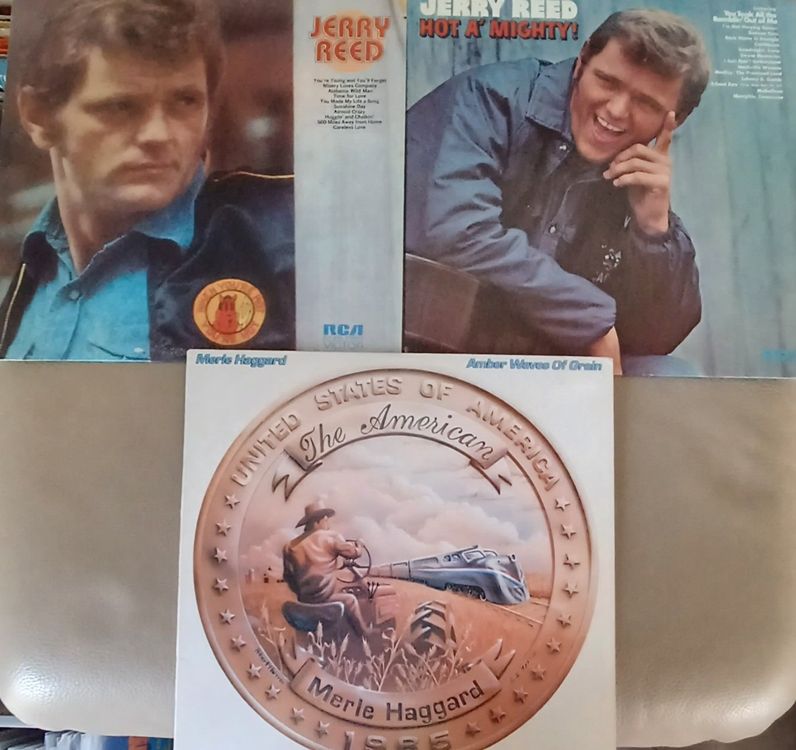 3 LPs - Country , Jerry Reed 1972/73, Merle Haggard 1985 (Gebraucht) in ...