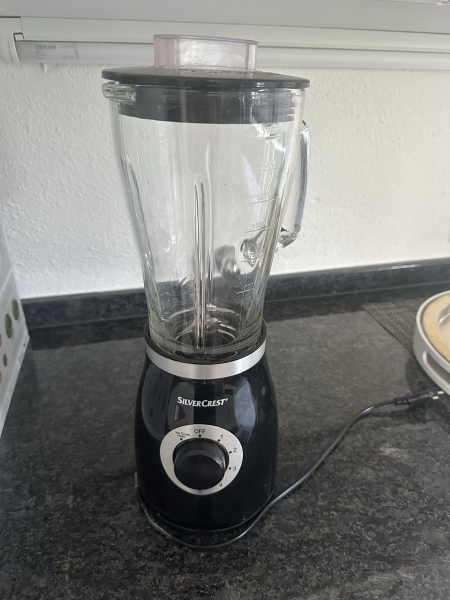 SilverCrest Appareils de cuisine: Standmixer Silvercrest Glasbehälter funktioniert – D'occasion à Meisterschwanden par fulLhouse21