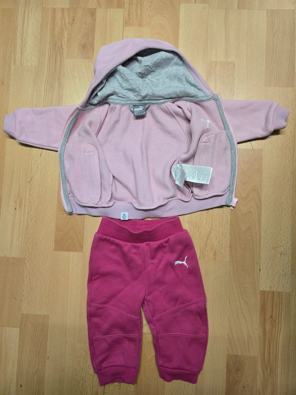 Puma Lotti & Set di vestiti: Puma trainer Grösse 62 – Usato da Schönenwerd venduto da Chez_Mimi 2